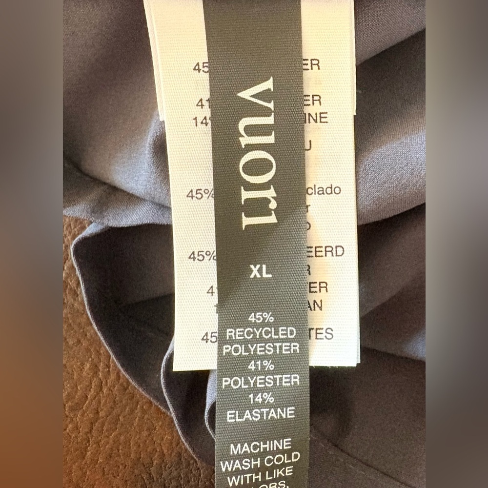 VUORI Villa Cropped Blue Tank Top - Picture 7 of 7